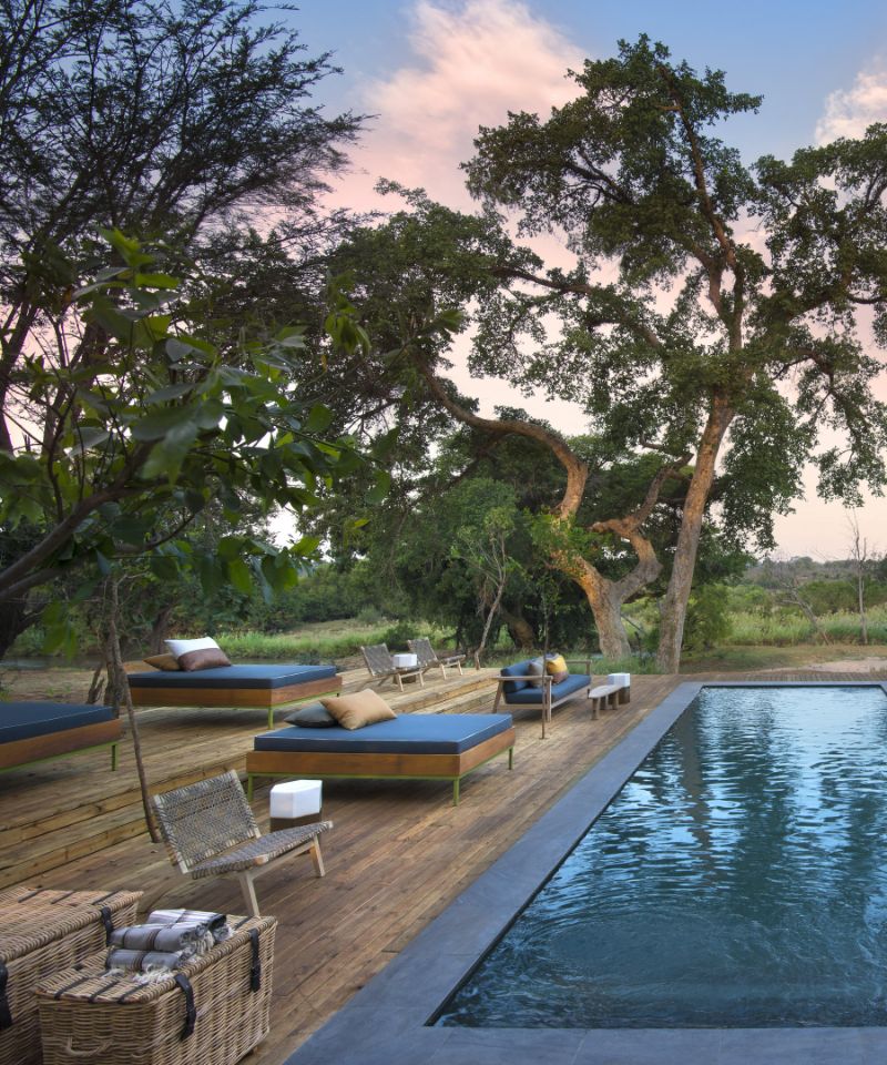 River Lodge Guest Swimming Pool