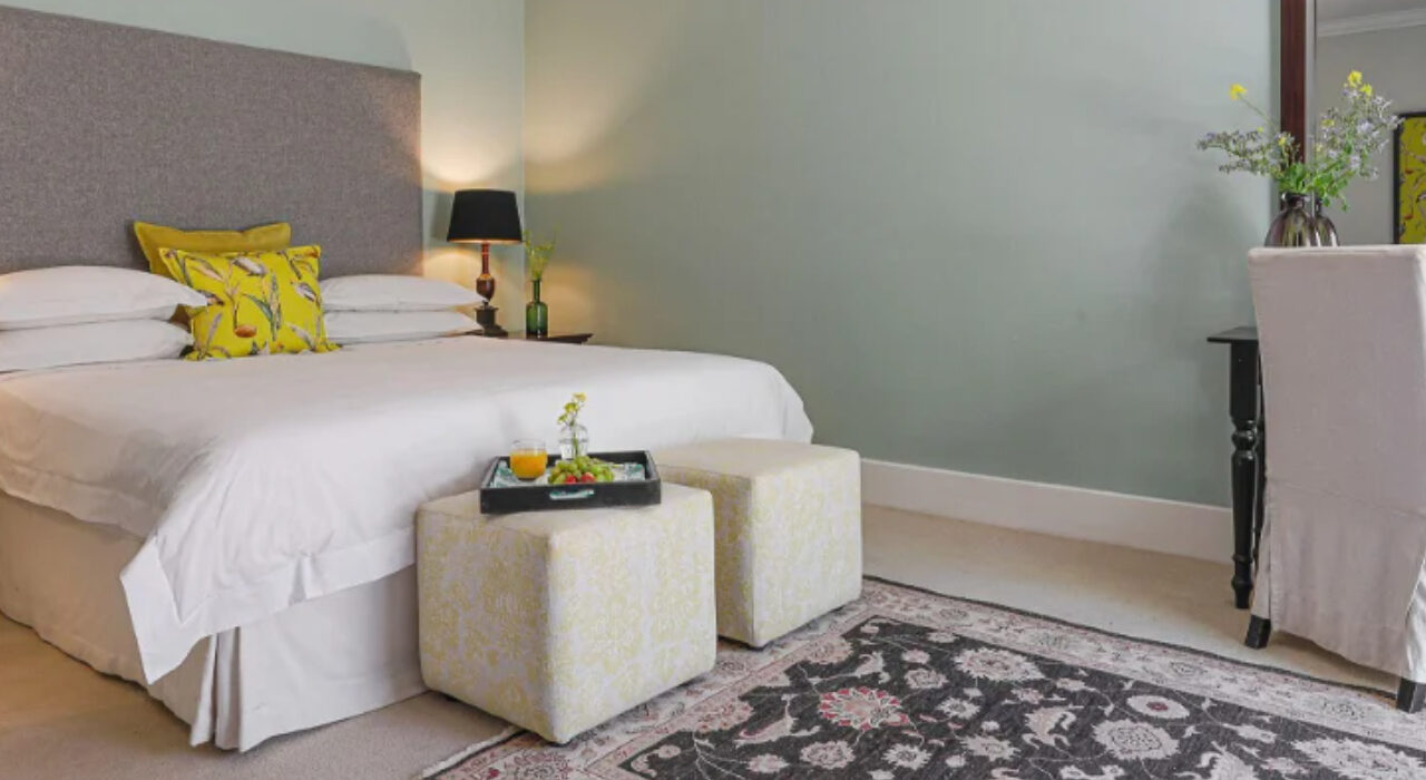 the-parkwood-guest-lodge-00