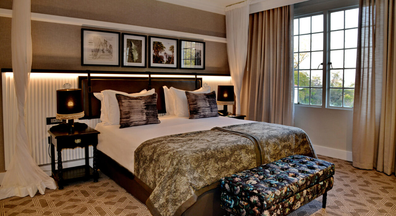 the-victoria-falls-hotel-00