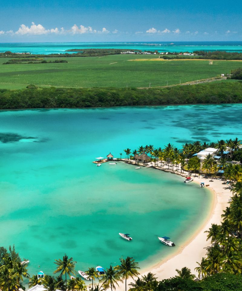 mauritius-view-from-the-east-coast-of-the-isla