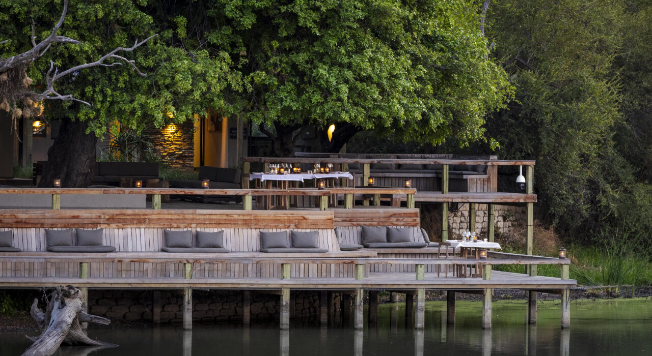 3-nights-honeymoon-at-simbavati-waterside-03
