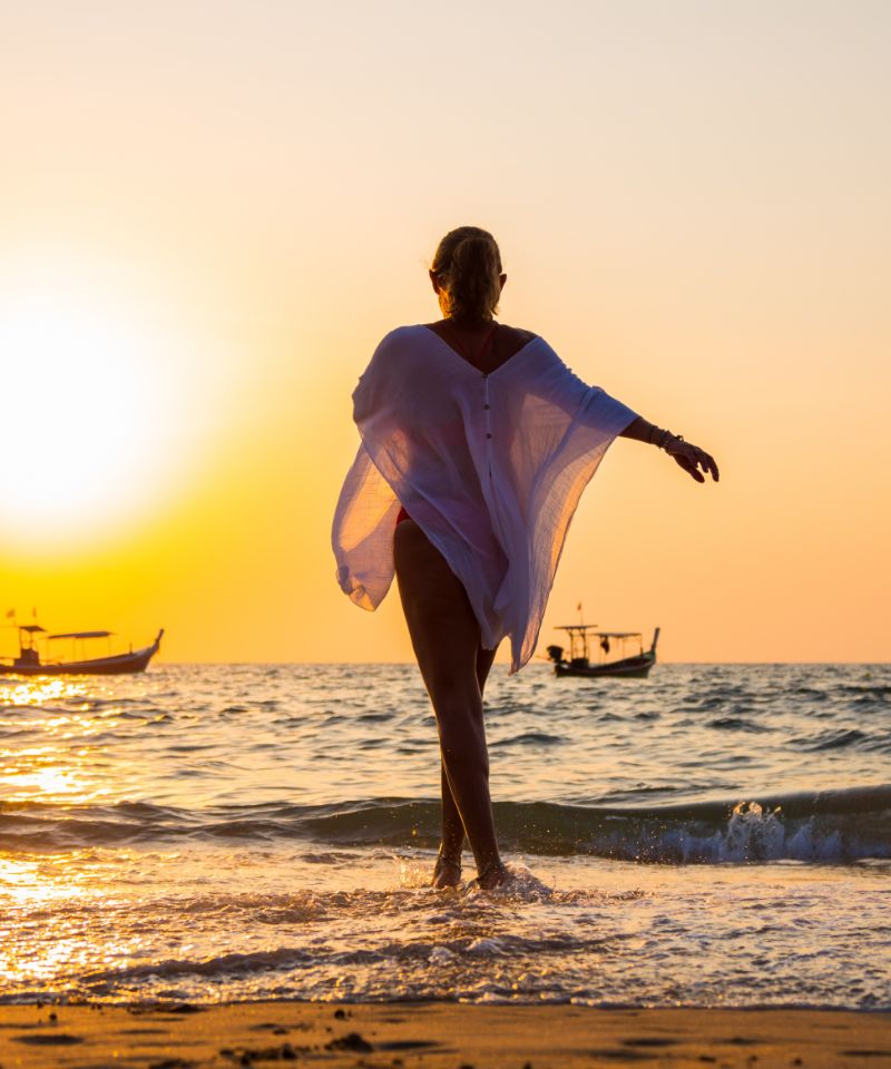 woman-in-swiming-suit-posing-on-the-beach-2023-11-27-05-28-35-utc (1)