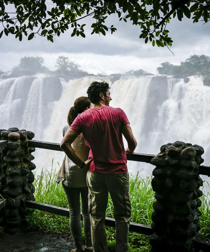 victoria-falls-majestic-cascades